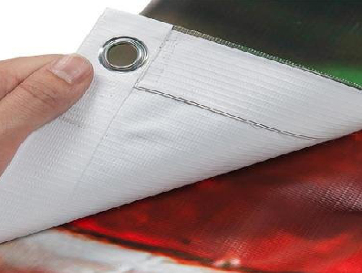 罗山喷绘和刀刮布的工艺区别。